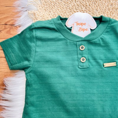  Conj. Camiseta com Dois Botões e Bermuda em Moletinho - Verde e Off White